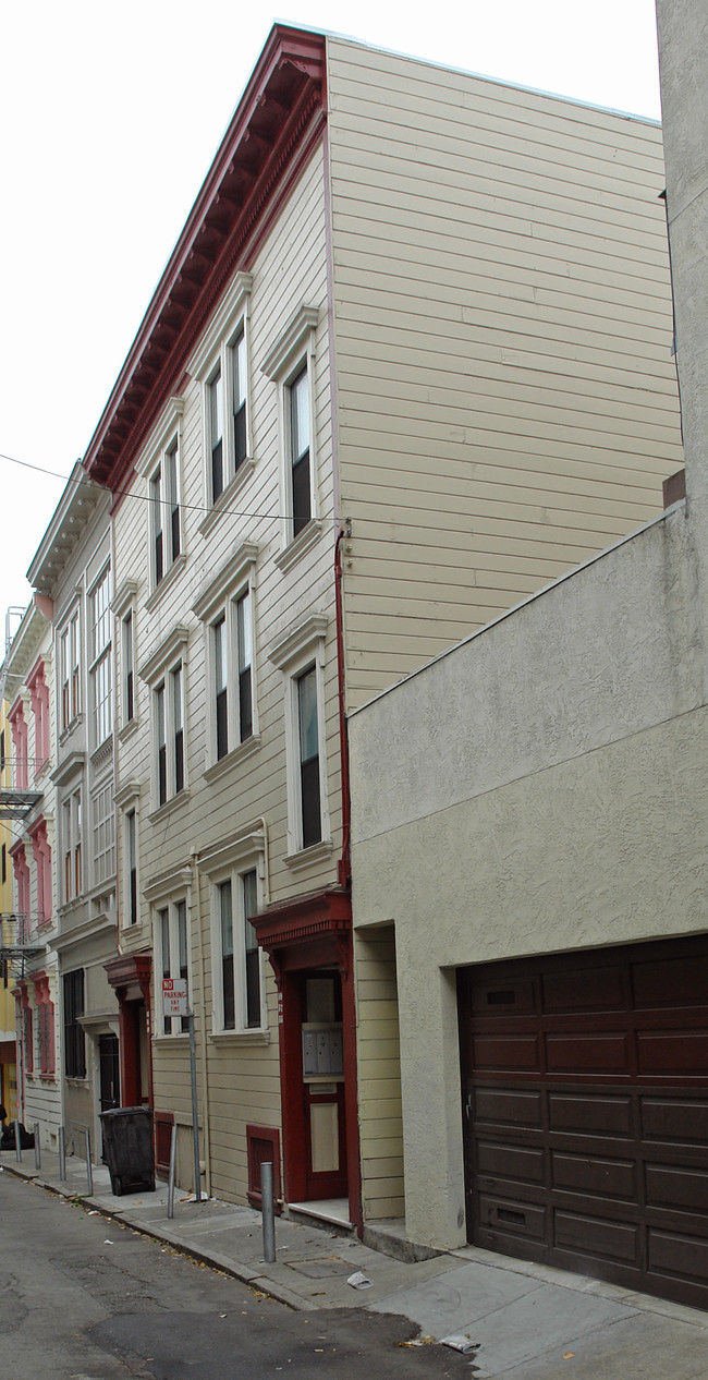 49-59 Varennes St in San Francisco, CA - Building Photo - Building Photo