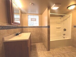 5936 S Kolin Ave in Chicago, IL - Building Photo - Building Photo