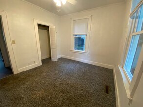 620 E Delmar St in Springfield, MO - Building Photo - Building Photo