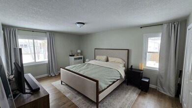 2702 Louisiana Ave N in Crystal, MN - Building Photo - Building Photo