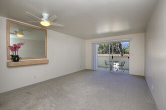 135 Por La Mar Cir in Santa Barbara, CA - Building Photo - Building Photo