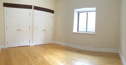 108 Richmond St, Unit 1 in Boston, MA - Building Photo - Building Photo