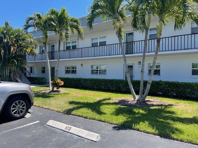 property at 1176 Bayshore Dr