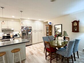 4056 Lake Osborne Dr in Lake Worth Beach, FL - Building Photo - Building Photo