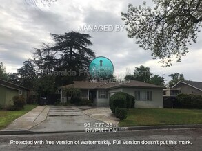 6698 Nicolett St in Riverside, CA - Building Photo - Building Photo