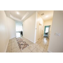 2185 Kylar Dr in Palm Bay, FL - Foto de edificio - Building Photo