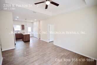 2209 N Fulton St in Edinburg, TX - Building Photo - Building Photo