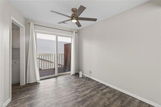 2232 Vista Cir in Virginia Beach, VA - Building Photo - Building Photo