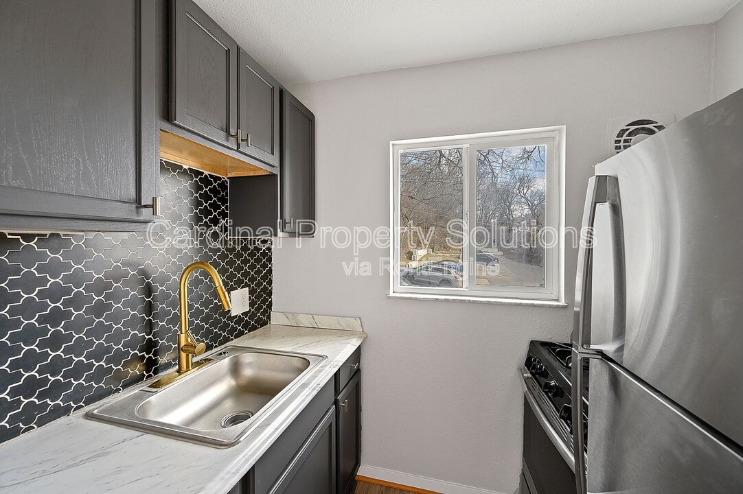 3271 Morrison Ave in Cincinnati, OH - Building Photo