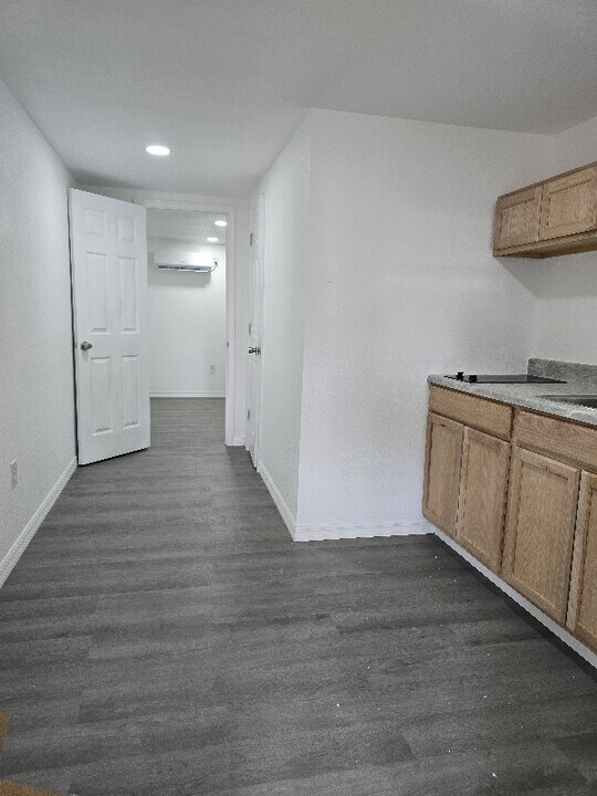3212 E Henry Ave in Tampa, FL - Building Photo