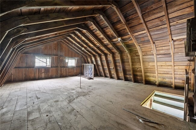 property at 445 Old 76 Rd