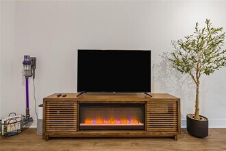 1811 Webberville Rd in Austin, TX - Building Photo - Building Photo