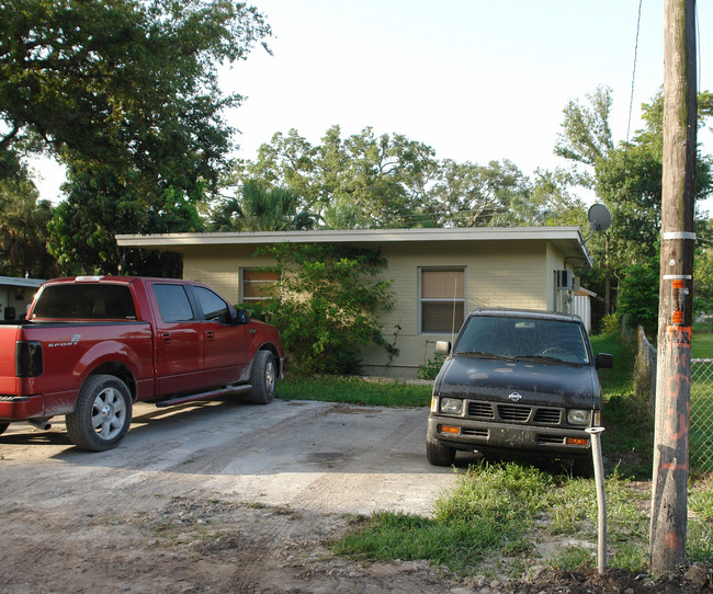 1060-1100 SW 28th St in Fort Lauderdale, FL - Building Photo - Building Photo