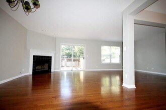 3087 Serenity Ln in Naperville, IL - Building Photo - Building Photo