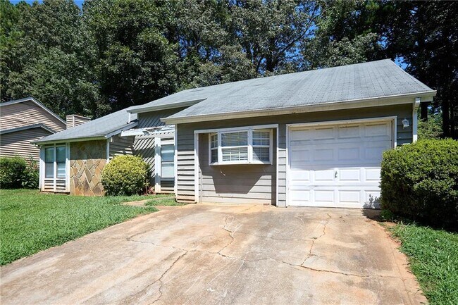 property at 3882 Springleaf Point