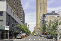 1661 Madison Ave in New York, NY - Foto de edificio - Building Photo