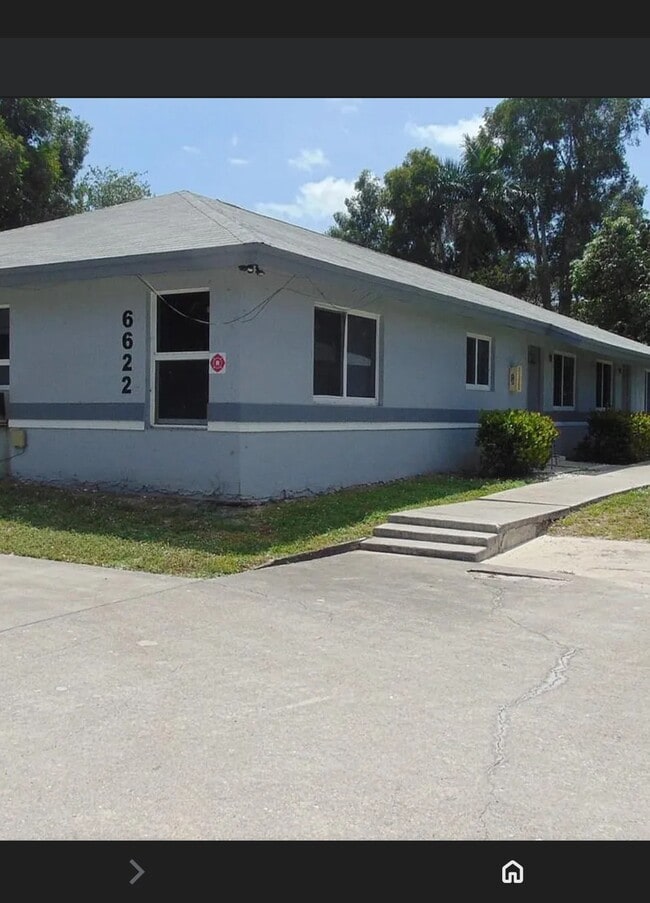 property at 6622 SW 48th St