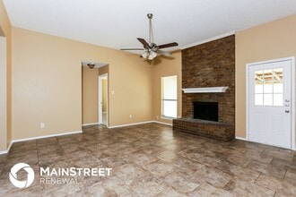 1632 Hunting Green Dr in Fort Worth, TX - Building Photo - Building Photo