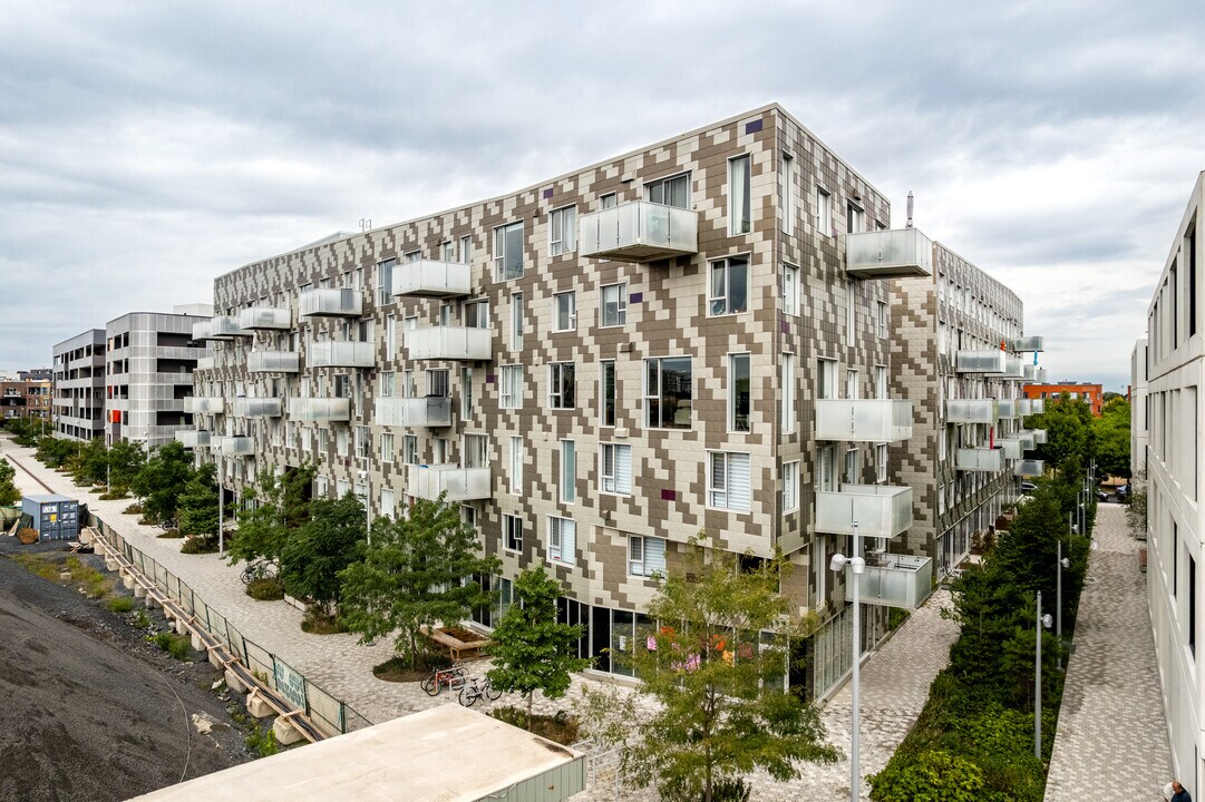 Cité Angus in Montréal, QC - Building Photo