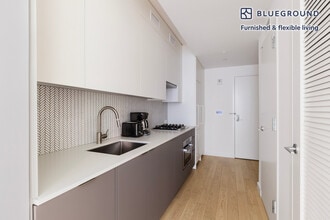 244 W 29th St in New York, NY - Building Photo - Building Photo