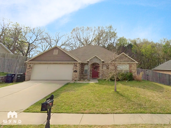 property at 1101 Sundowner Ranch Ave