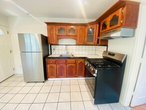 5 Scharff Ave in San Jose, CA - Building Photo - Building Photo
