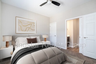 7311 Tiger Wy in Louisville, KY - Building Photo - Building Photo