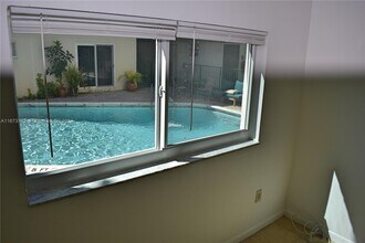 1777 Michigan Ave, Unit 108 in Miami Beach, FL - Building Photo - Building Photo