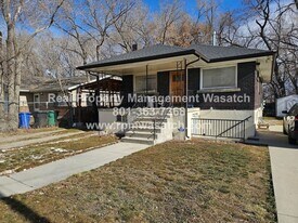 7725 S 1530 W in West Jordan, UT - Building Photo