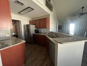 4921 Pond Shoals Ct in Myrtle Beach, SC - Building Photo - Building Photo