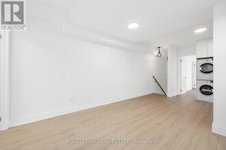 633 Ossington Ave in Toronto, ON - Building Photo - Building Photo