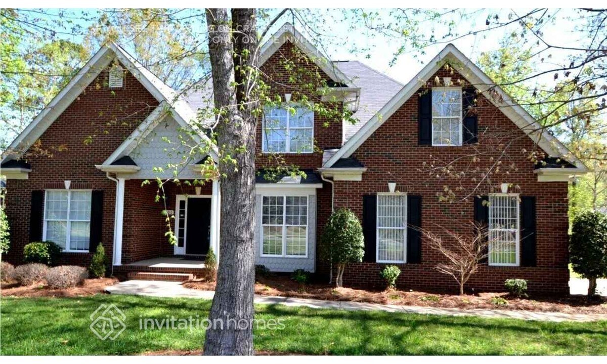 3000 Telefair Ln in Monroe, NC - Building Photo
