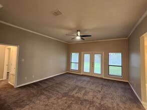 133 Maderas in Seguin, TX - Building Photo - Building Photo