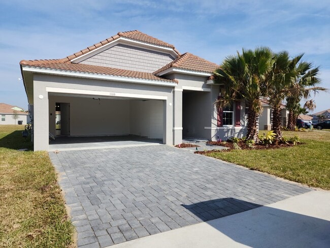 property at 1166 Oak Bluff Dr