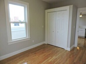 168 Hampshire St, Unit 2 in Cambridge, MA - Building Photo - Building Photo