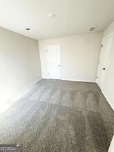 2087 Avalon Rdg, Unit 3 in Conyers, GA - Building Photo - Building Photo