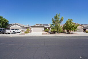 6560 E 34th Ln in Yuma, AZ - Building Photo