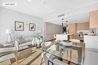 24 Huntington St in Brooklyn, NY - Building Photo - Building Photo