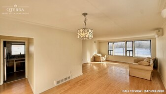 232 Lawrence Av W in Toronto, ON - Building Photo