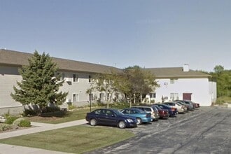 1485 N 7th St in Manitowoc, WI - Building Photo - Building Photo