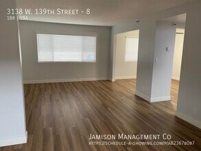 3138 139th St-Unit -8 in Hawthorne, CA - Building Photo - Building Photo