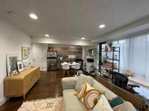 203 E 121st St in New York, NY - Building Photo - Building Photo