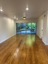 254 Mountain View Ave in San Rafael, CA - Building Photo - Building Photo