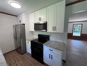 116 Woodglen Ct in Woodstock, GA - Building Photo - Building Photo