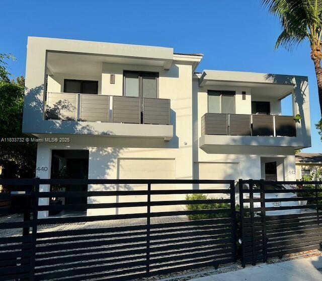 property at 440 SW 15th Rd