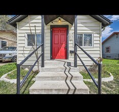 1746 Galena St in Aurora, CO - Foto de edificio - Building Photo