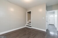 1837 E Harold St photo'