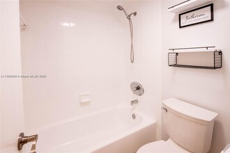 8006 SW 149th Ave in Miami, FL - Building Photo - Building Photo