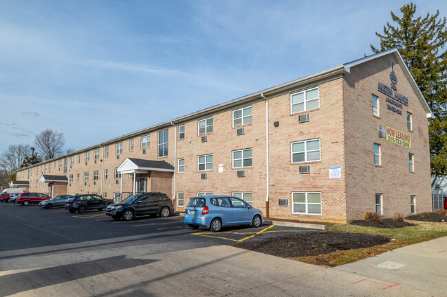 Austin Manor Apartments in Philadelphia, PA - Building Photo - Building Photo