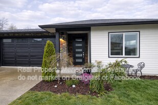 6211 N Beulah Ave in Ferndale, WA - Building Photo